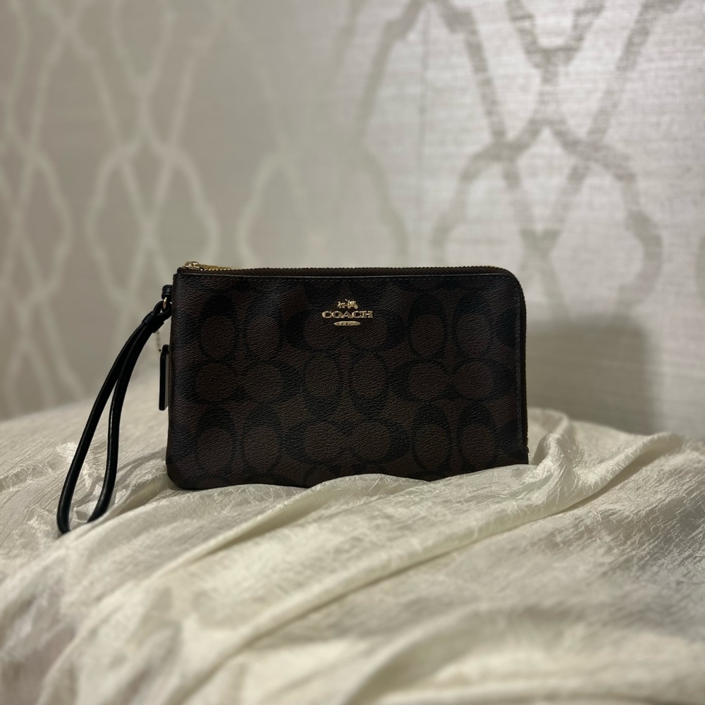 Coach Large Corner Zip Wristlet